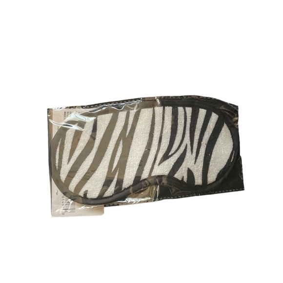 Lash, Hair, sleep mask and accessories Box - Picture 4 of 4